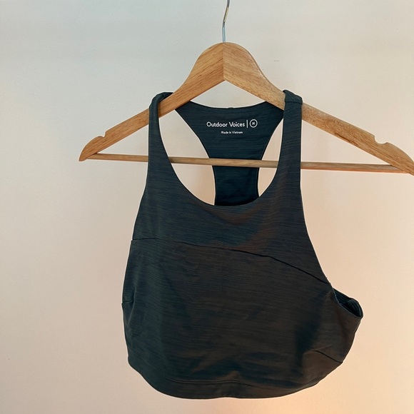 Outdoor Voices Size Medium Green Move Free Crop Top - Picture 3 of 6